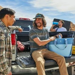 Hot Sale 😍 18L Day Escape Soft Cooler Tote Hydro Flask Coolers 🧨 -Fly Fishing Shop BRE D4