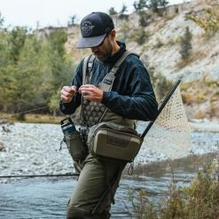 Best Pirce 🌟 Flyweight Large Pod Simms Fly Fishing Vests 🤩 -Fly Fishing Shop TAN D6